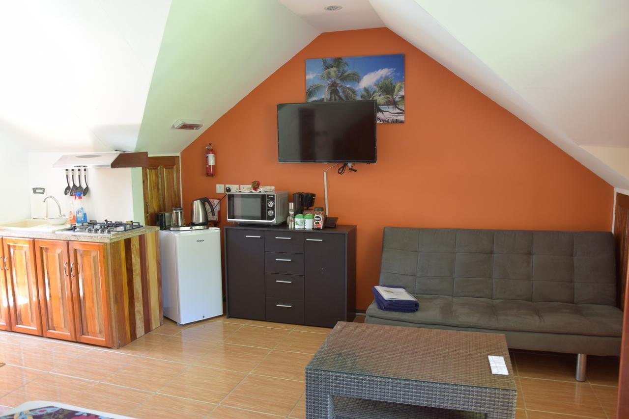 Chloe'S Cottage Self-Catering Isola di Isola di La Digue Esterno foto